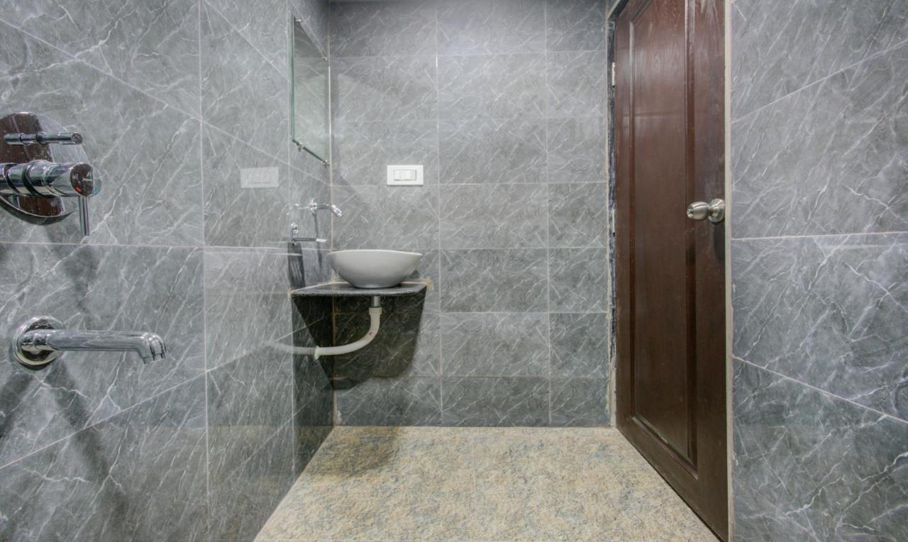 נאווי מומבאי Treebo Kings Inn Vashi מראה חיצוני תמונה