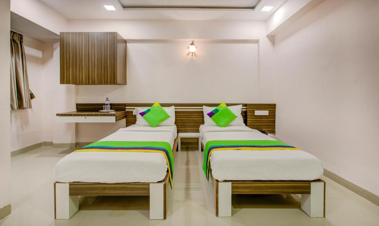 נאווי מומבאי Treebo Kings Inn Vashi מראה חיצוני תמונה